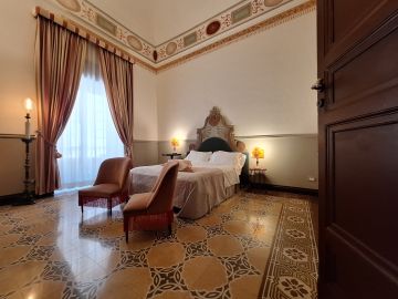 Suite Deluxe with balcony